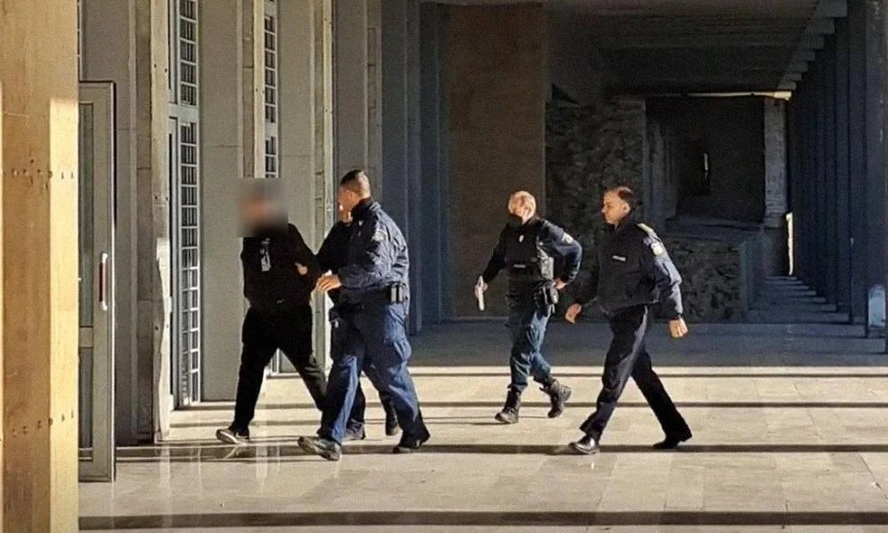Θεσσαλονίκη: Ο 37χρονος ιδιοκτήτης των σκυλιών είχε καταδικαστεί για απόπειρα βιασμού